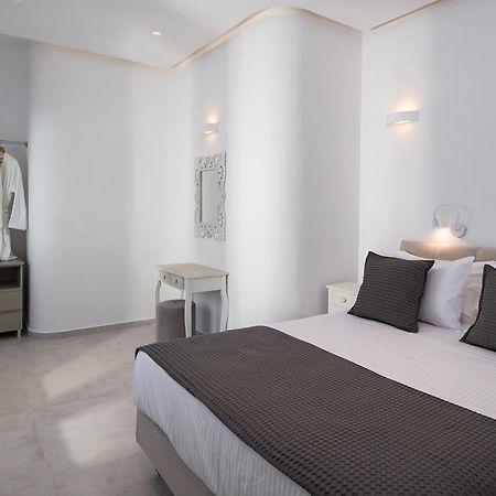Altemar Suites Fira  Bagian luar foto