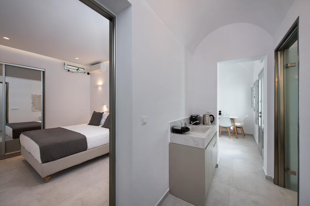 Altemar Suites Fira  Bagian luar foto